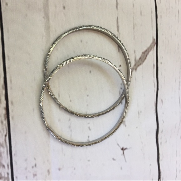 Lia Sophia Bangles - Picture 2 of 2